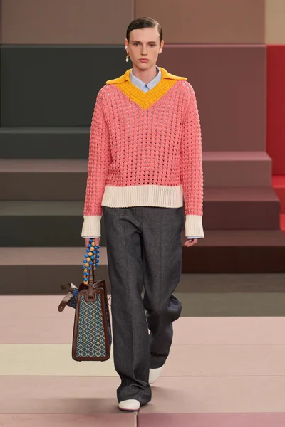 Look 53
